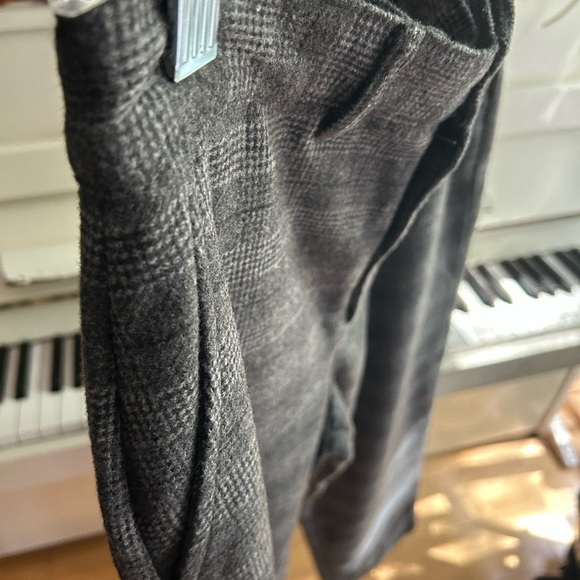 GAP Men's Gray Plaid Dress Pants 31 X 30 Wool Blend - Picture 16 of 16